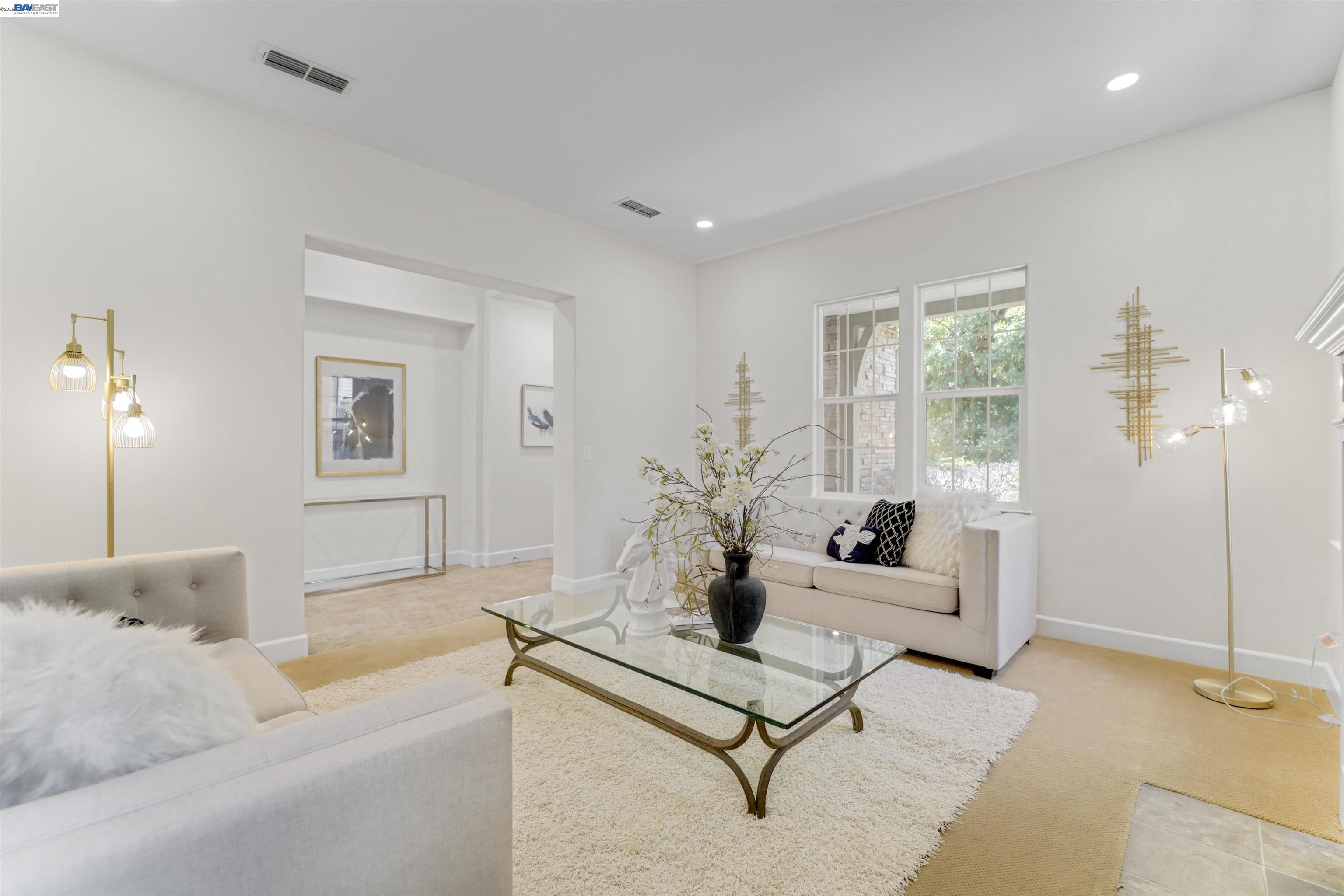 1993 Fairway Oaks Dr