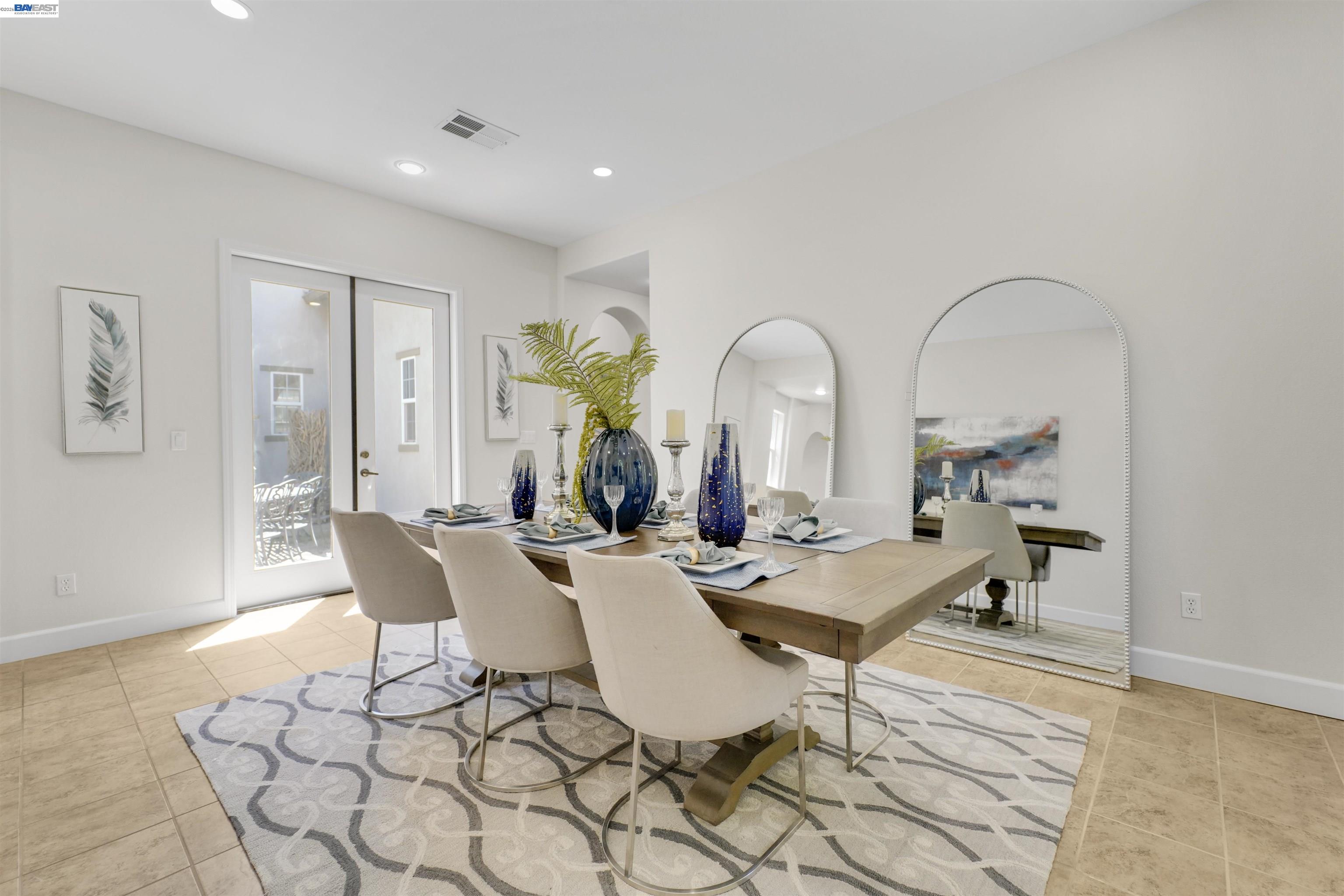 1993 Fairway Oaks Dr