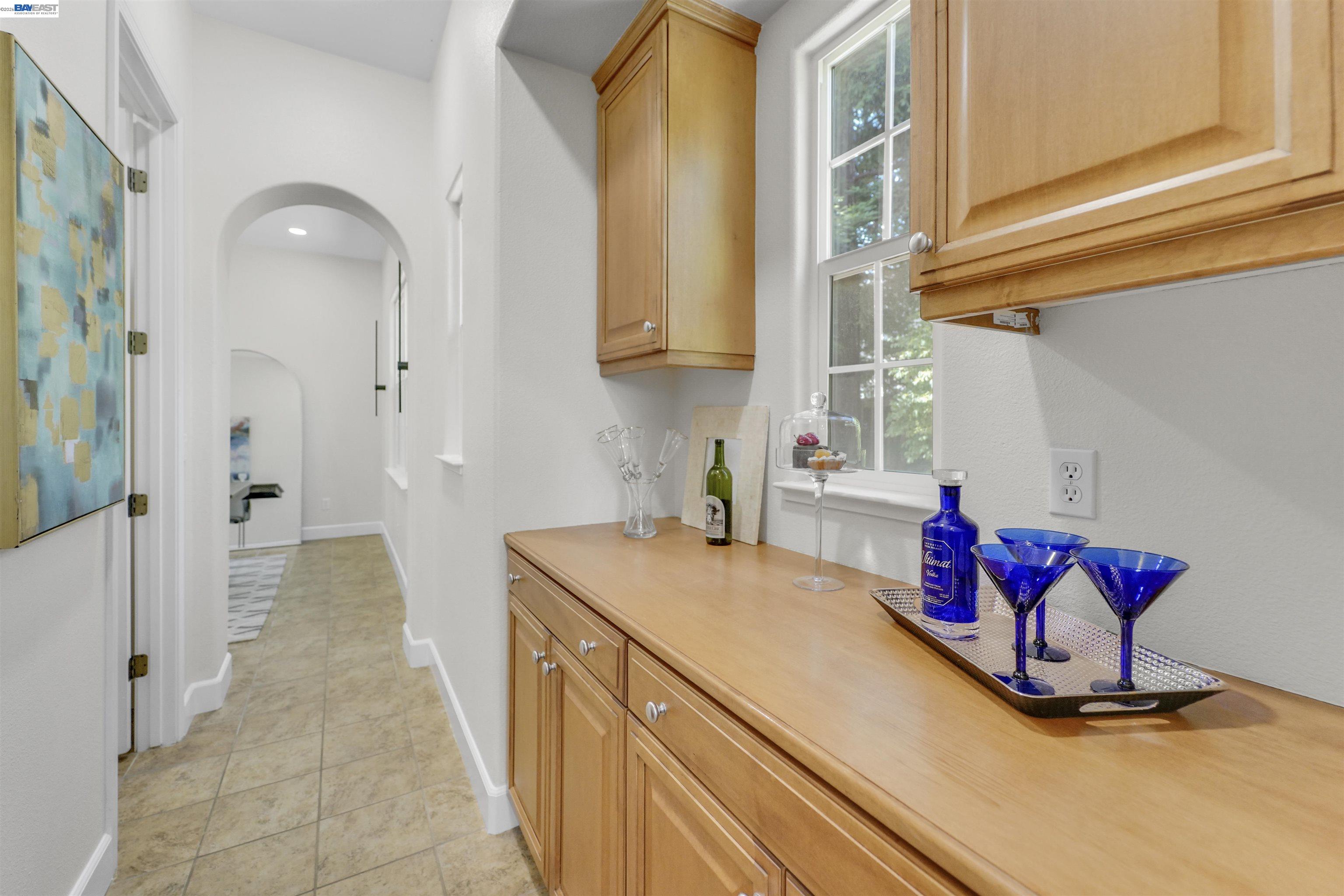 1993 Fairway Oaks Dr