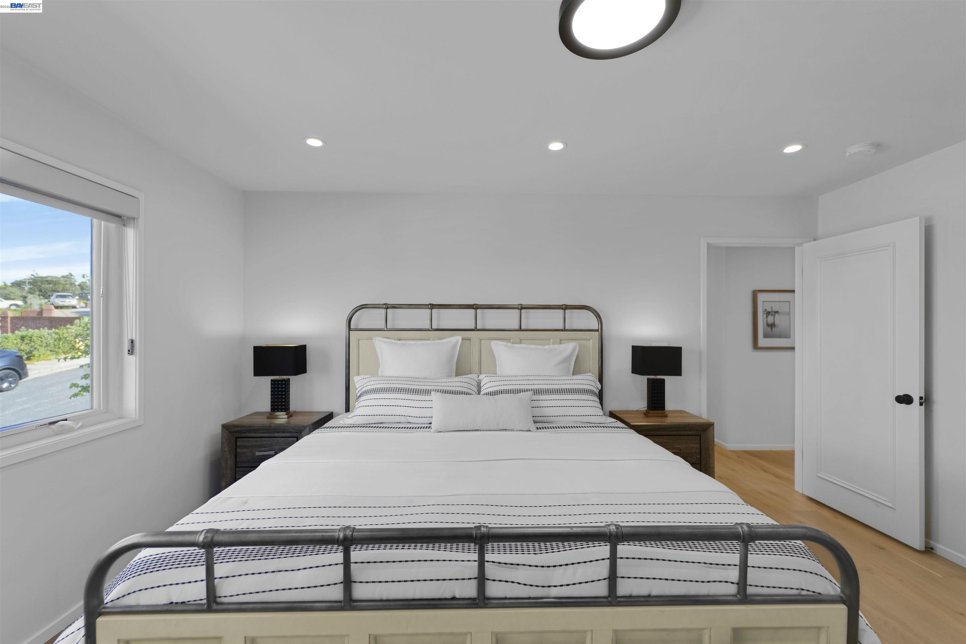 3740 Sky Ct