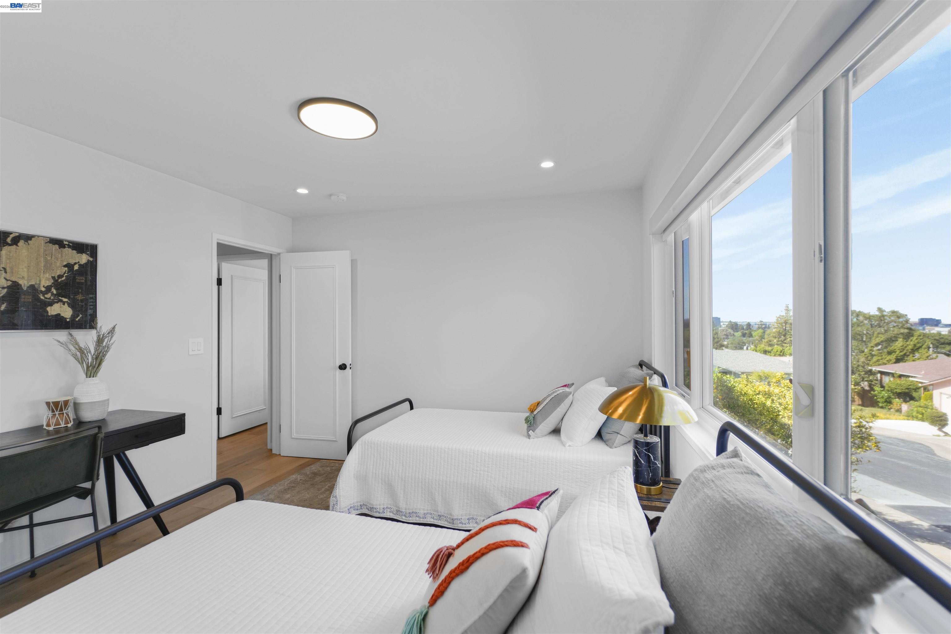 3740 Sky Ct