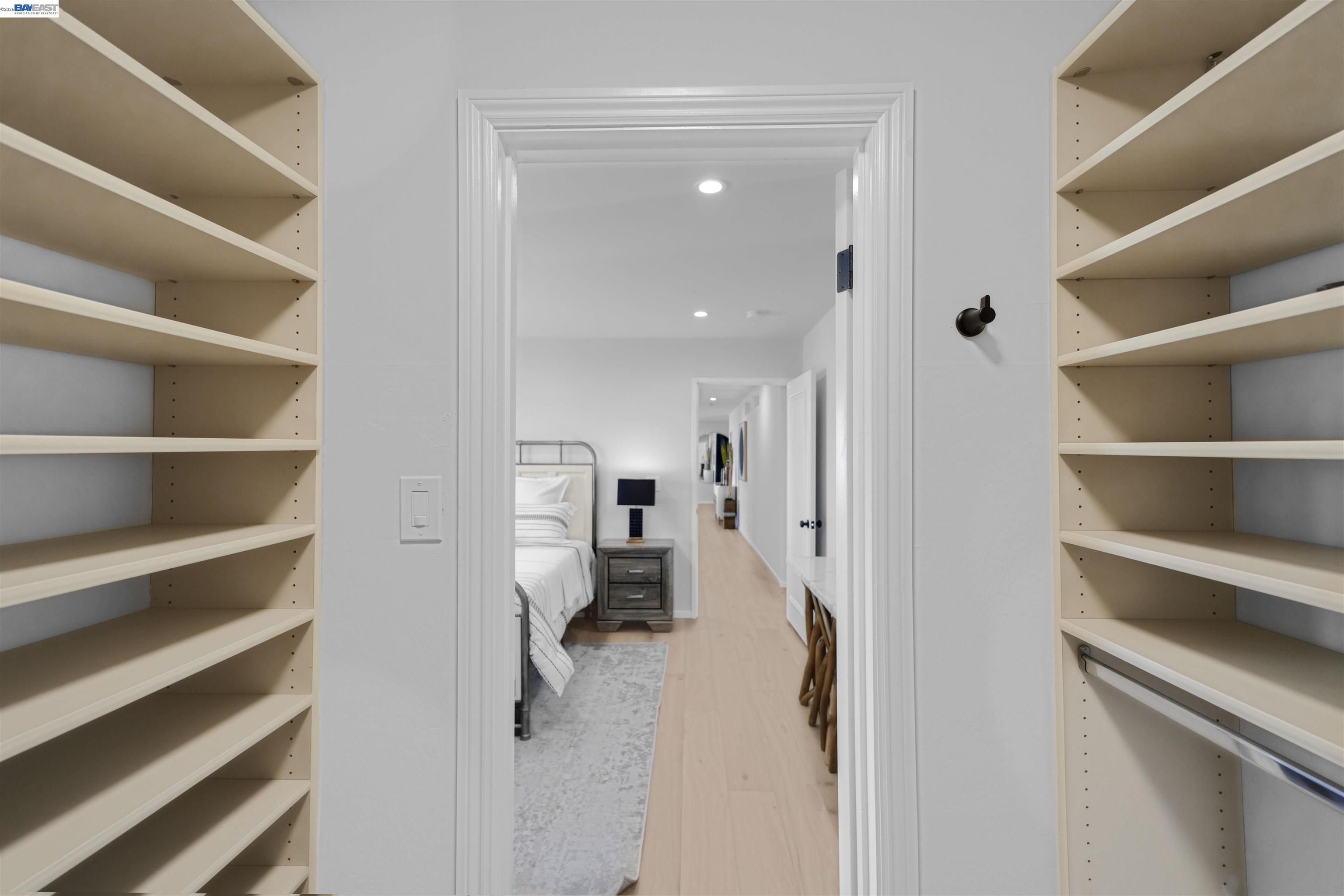 3740 Sky Ct