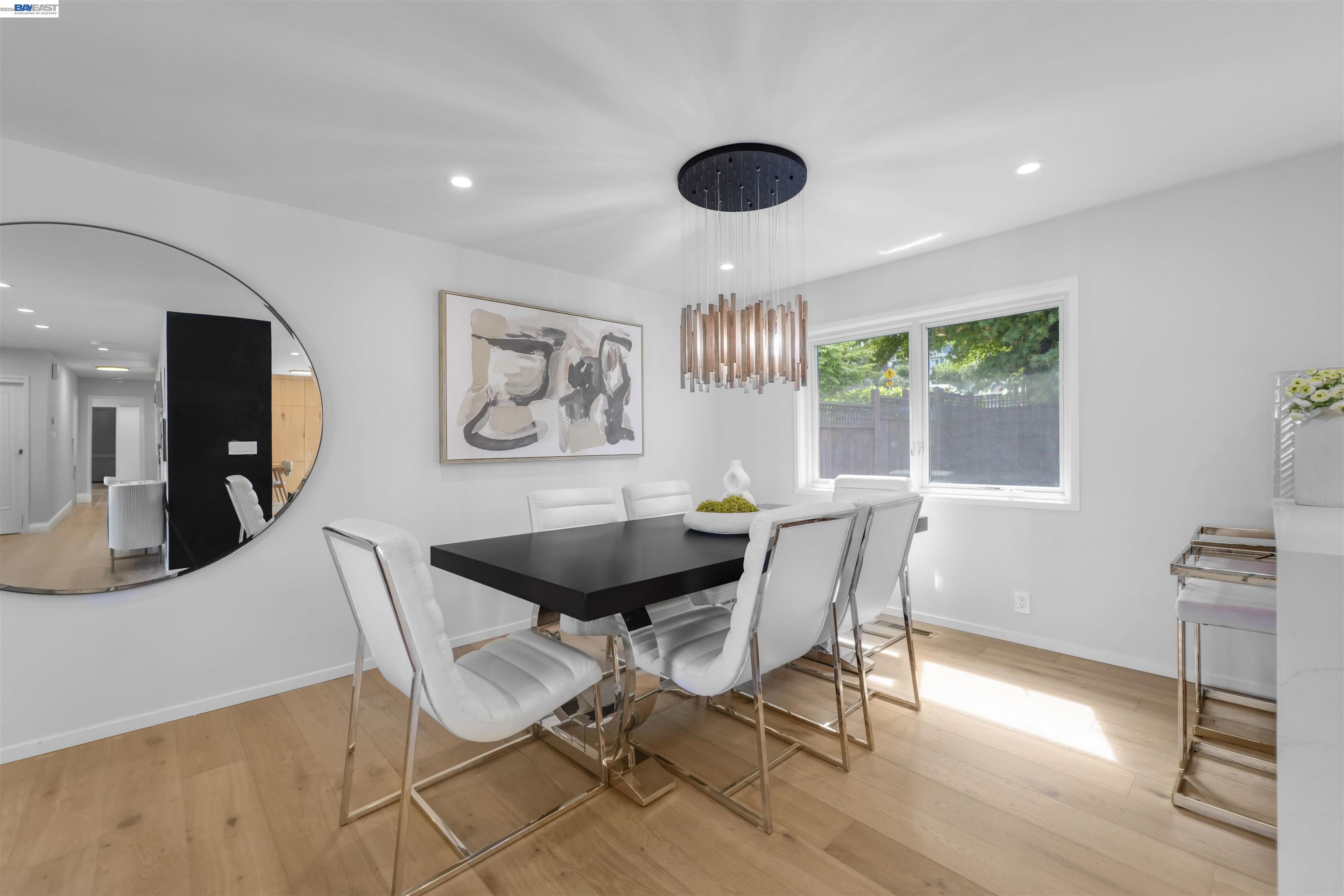 3740 Sky Ct