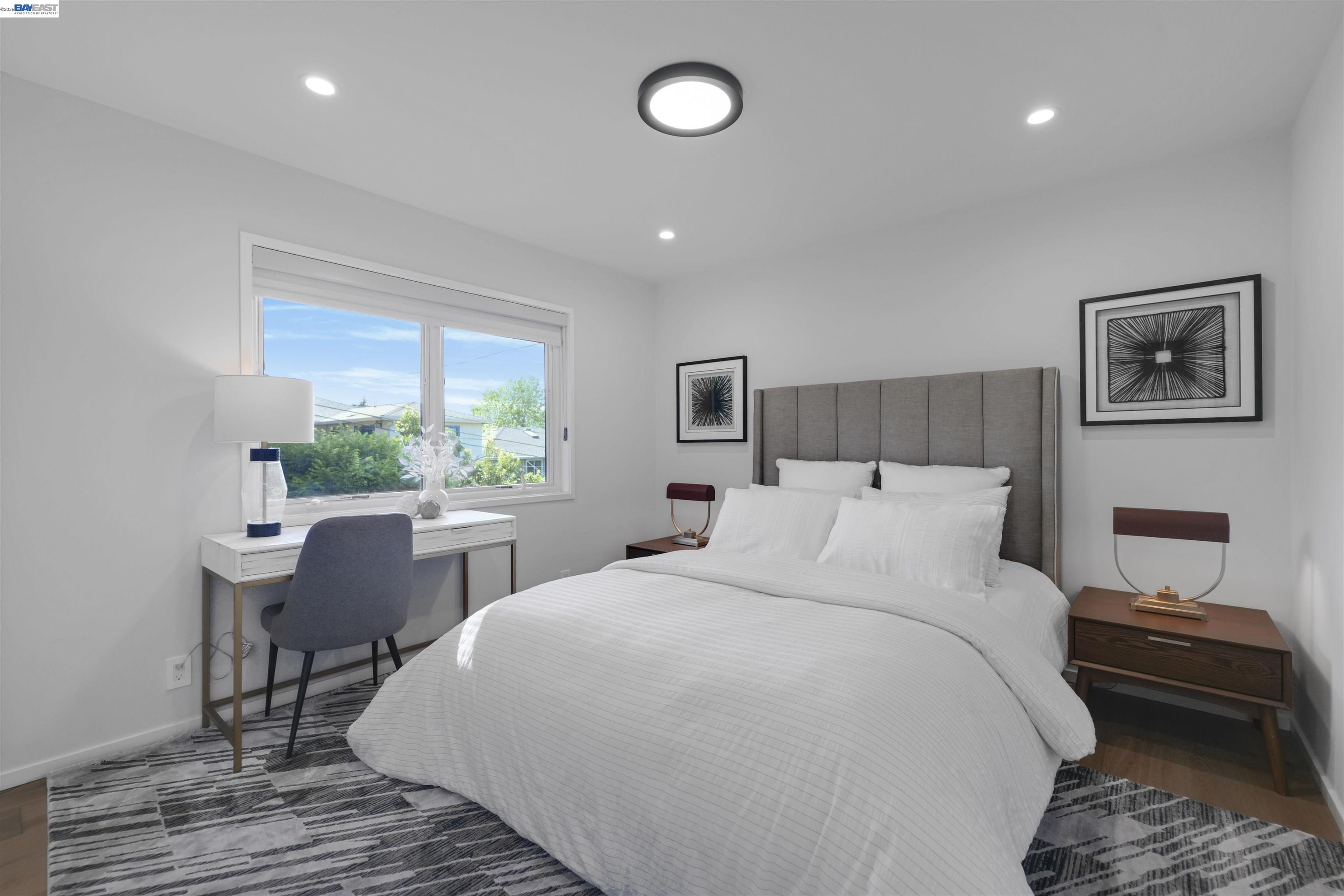 3740 Sky Ct