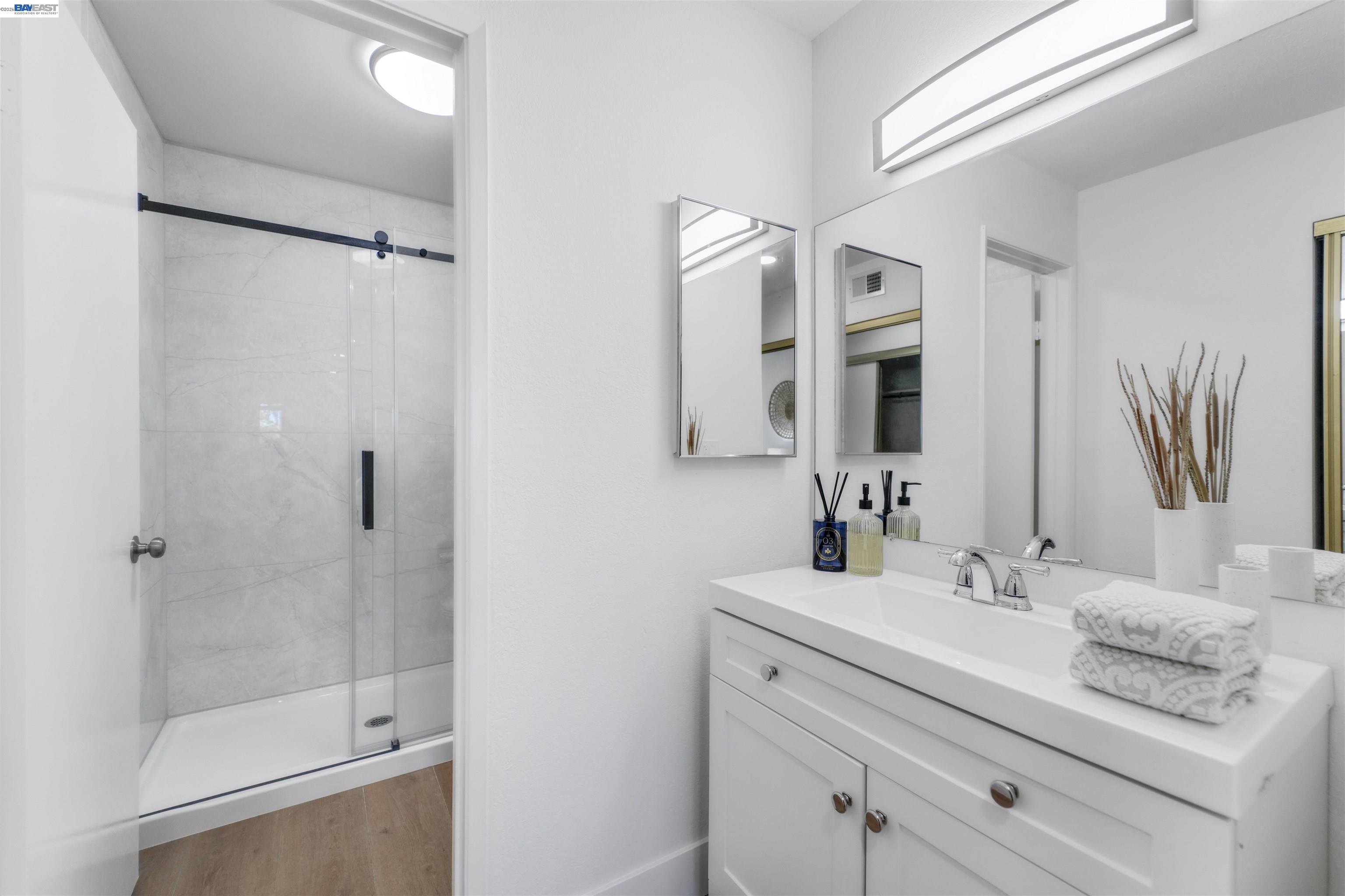 2111 Latham St # 307
