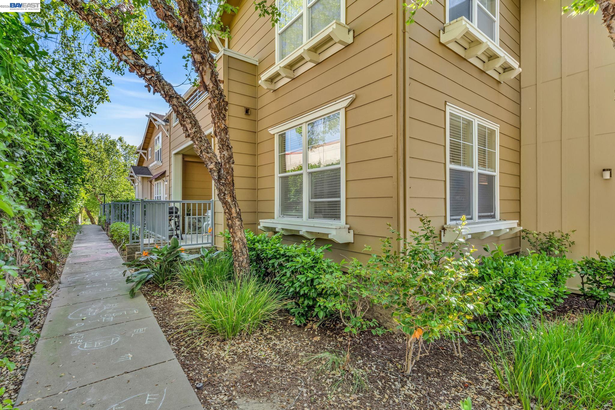 1473 Tucker St # 12