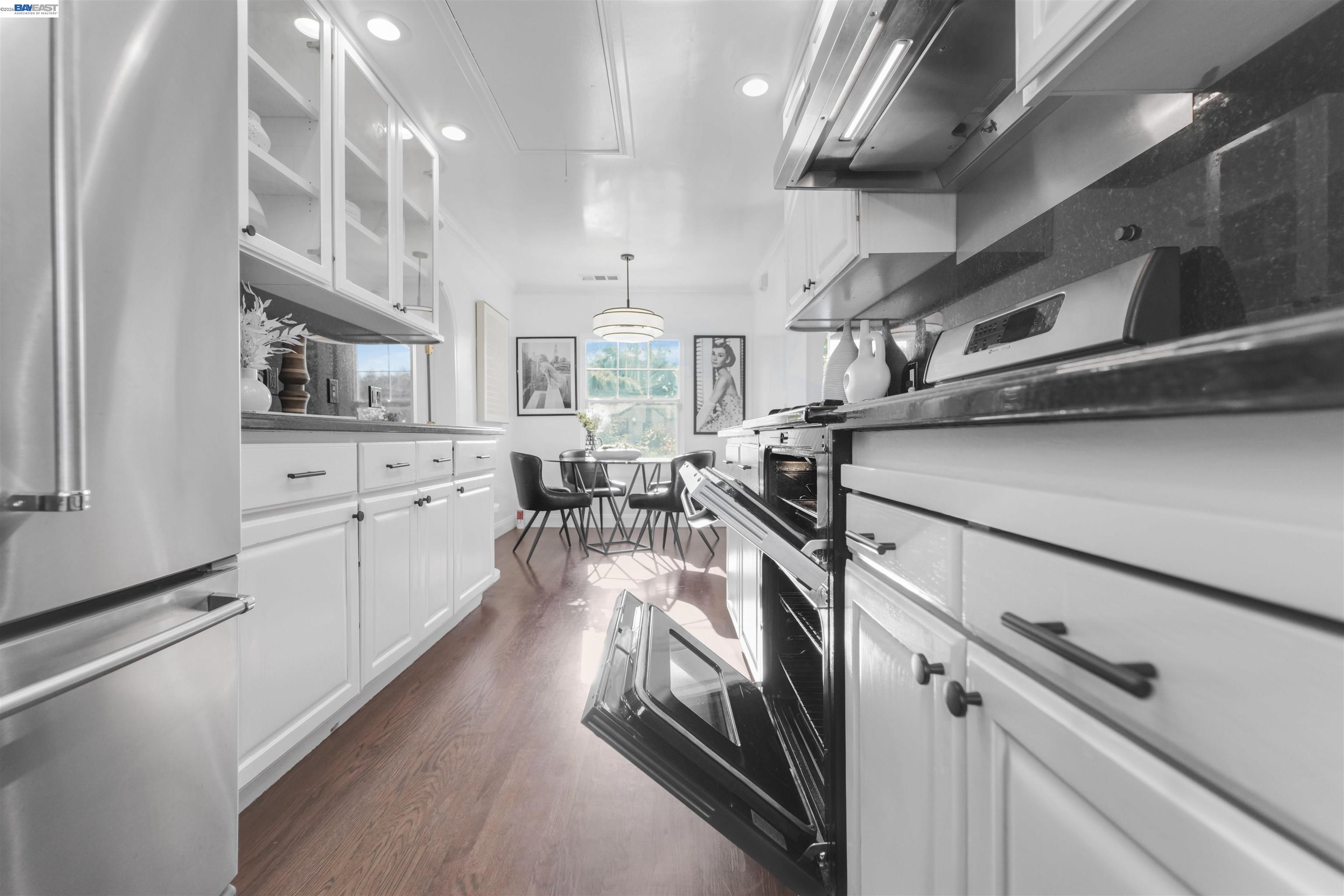 209 Lexington Ave