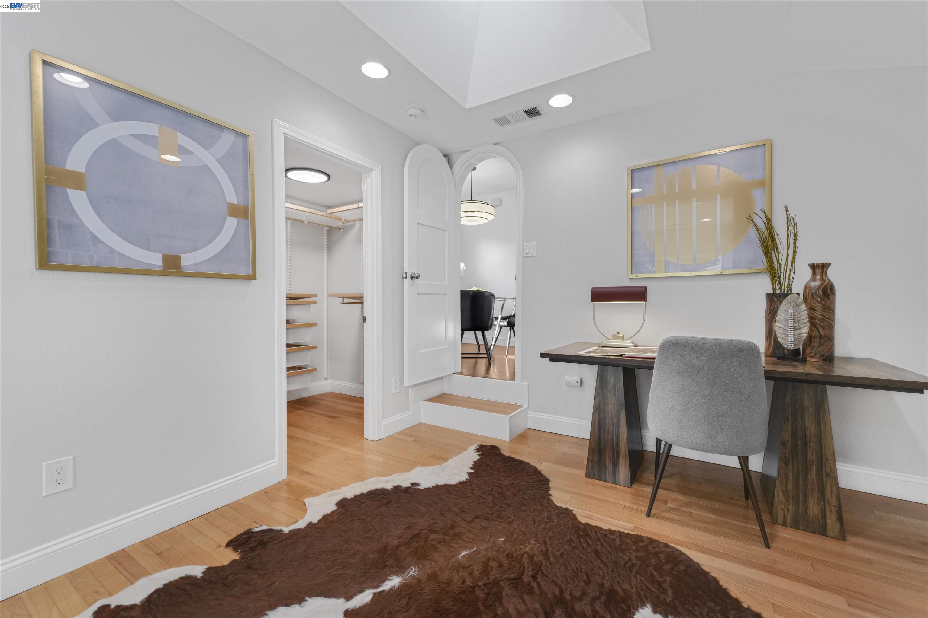 209 Lexington Ave
