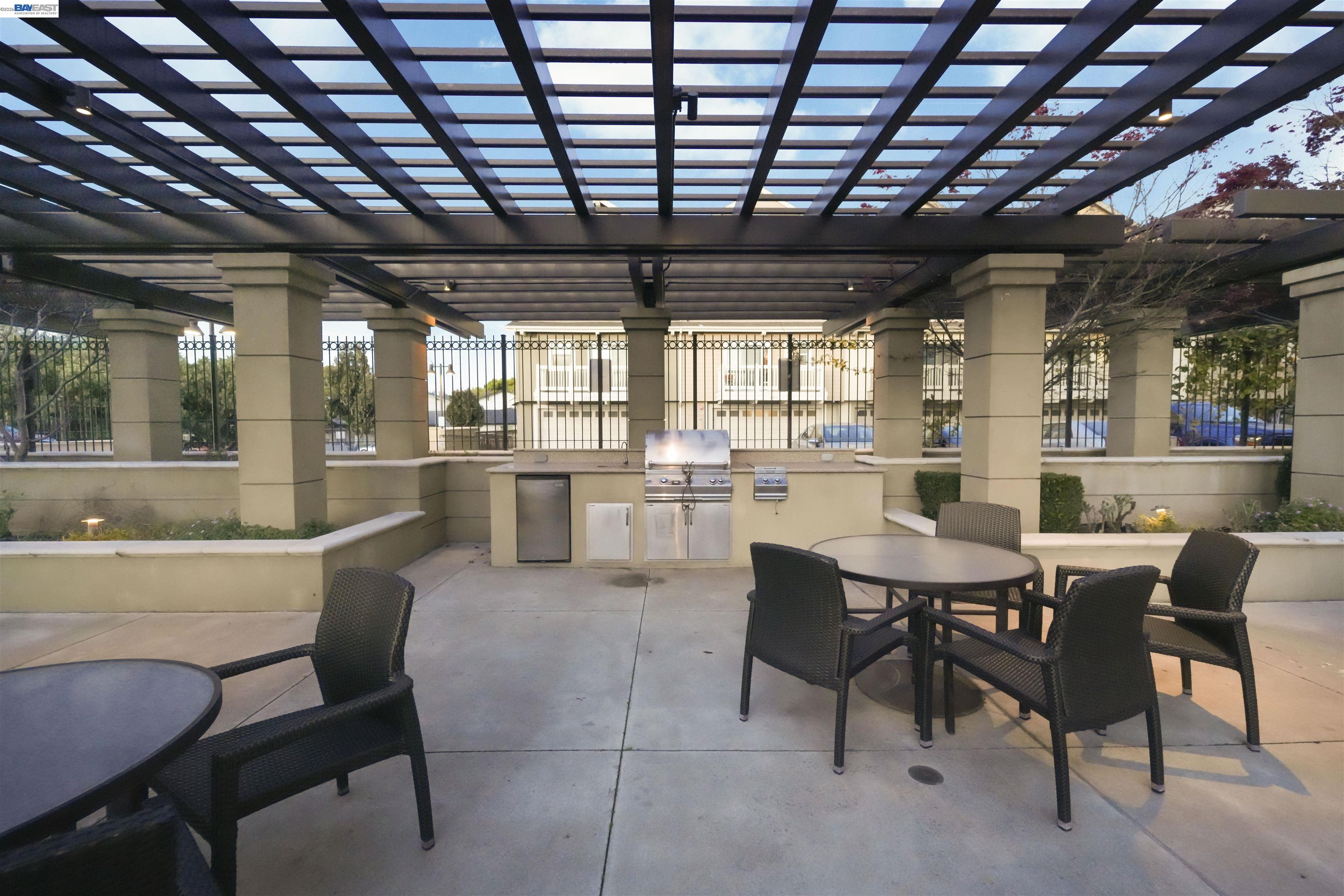 1375 Lick Ave # 522