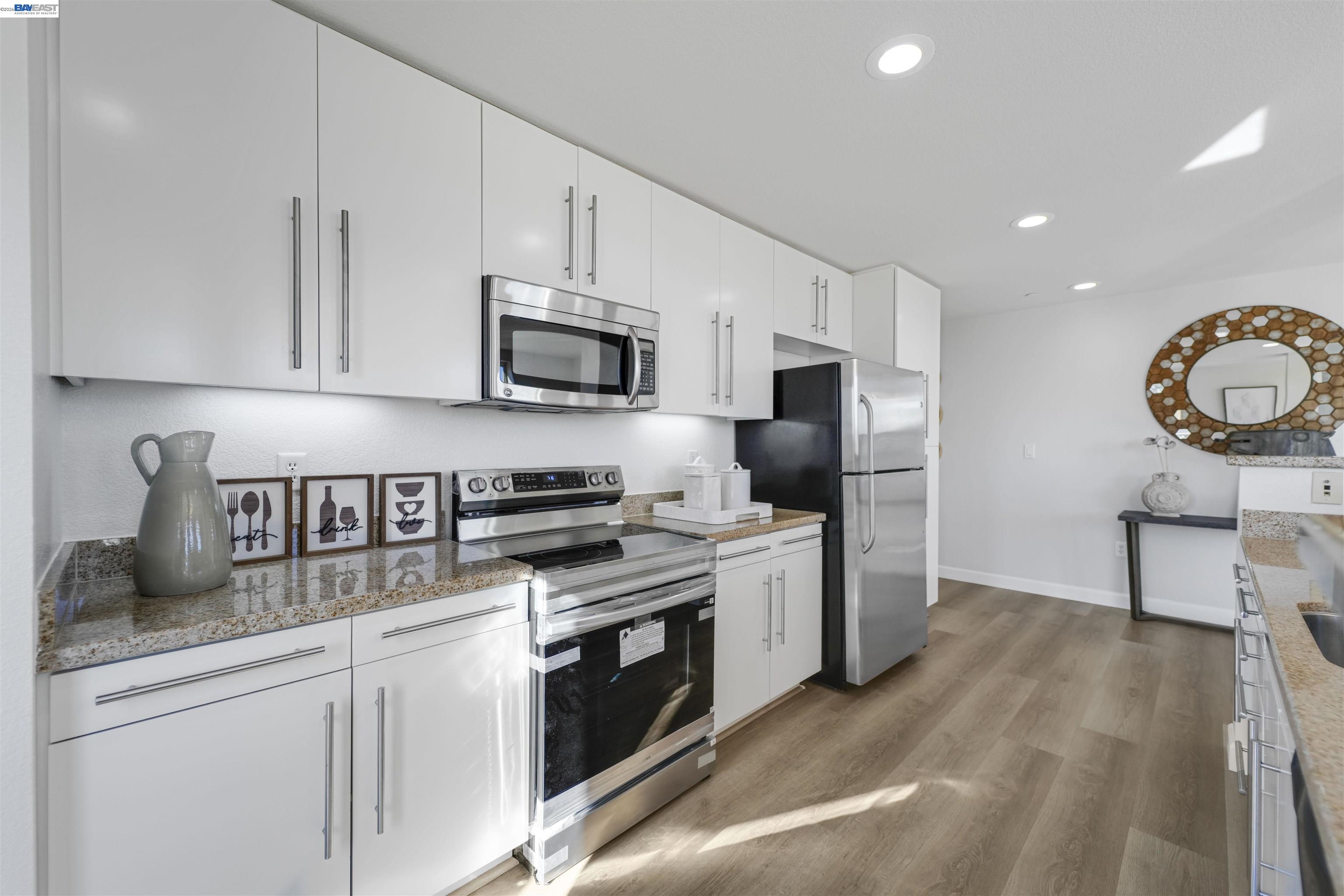 1375 Lick Ave # 522