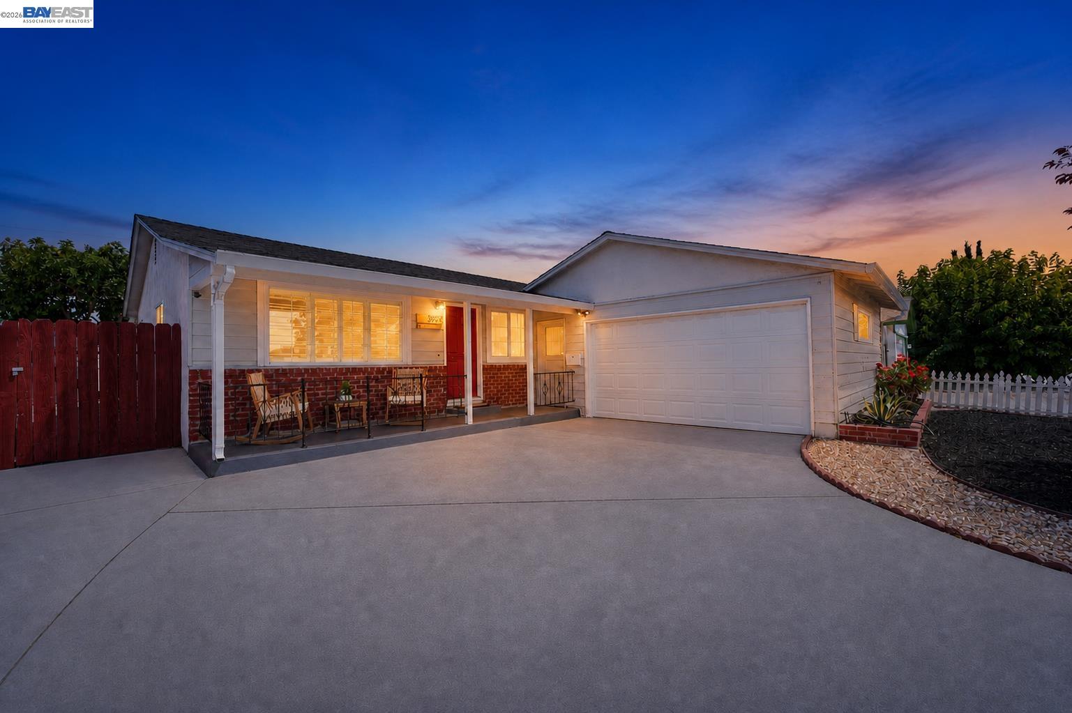 39912 Wyatt Ln
