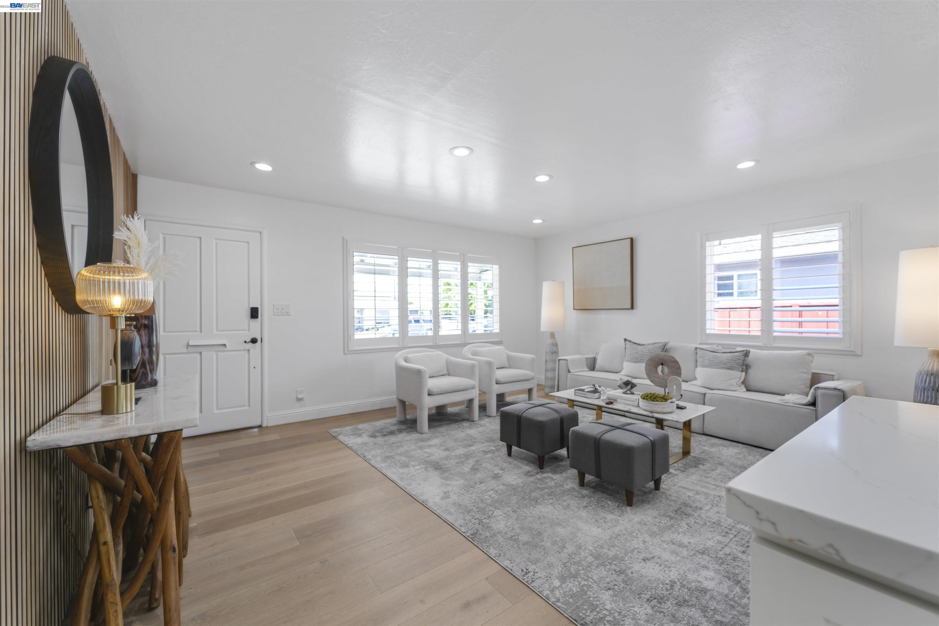 39912 Wyatt Ln