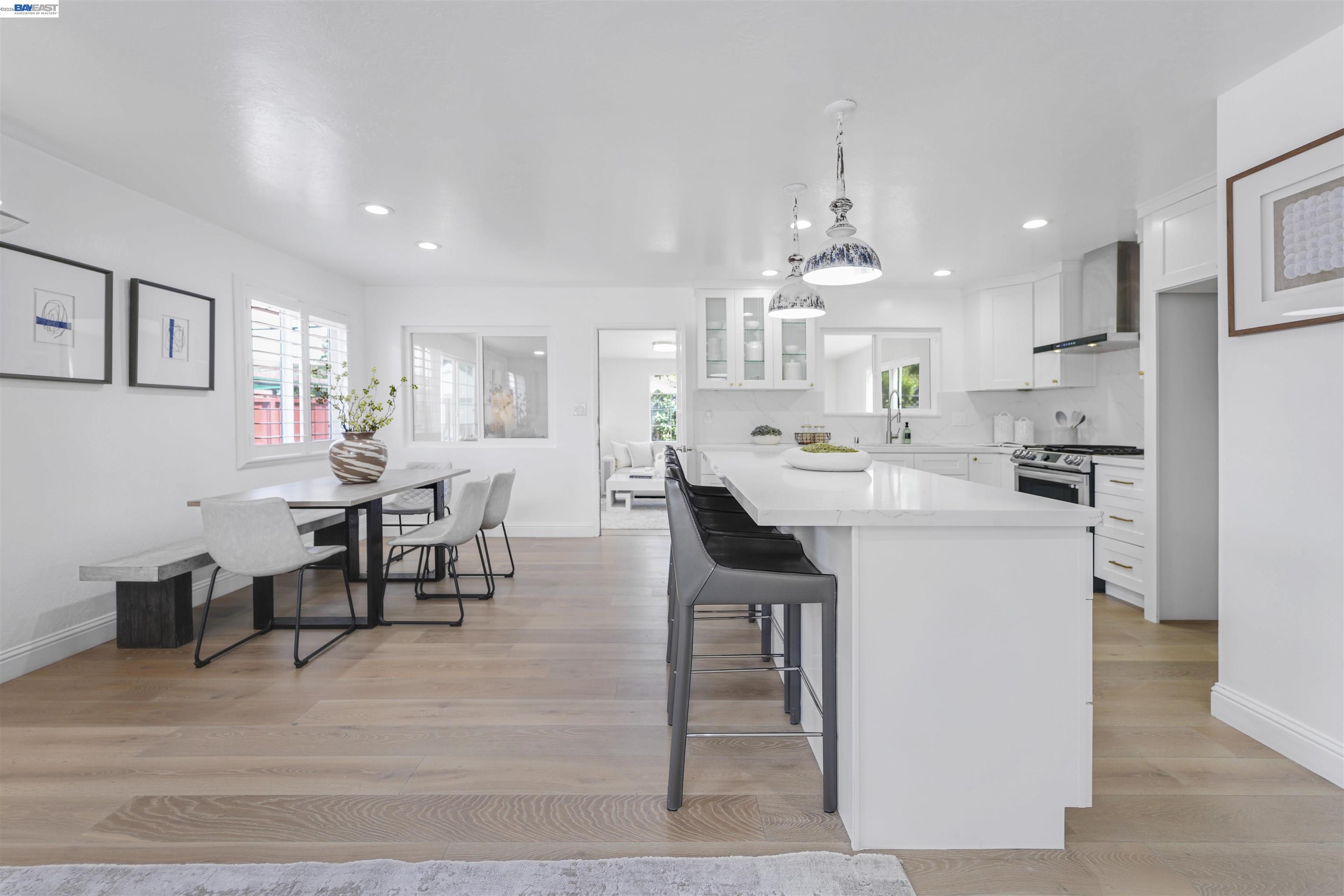 39912 Wyatt Ln