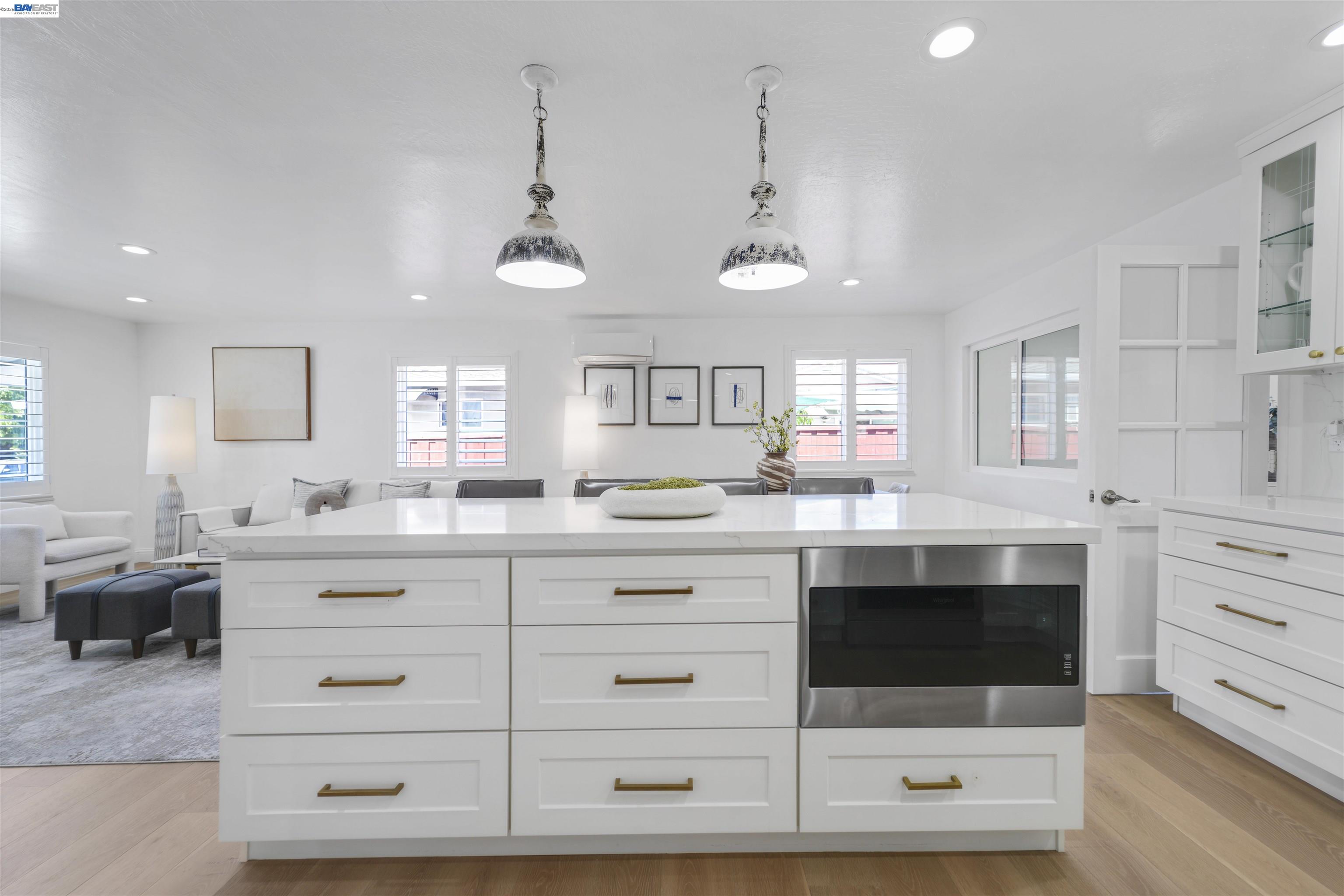 39912 Wyatt Ln