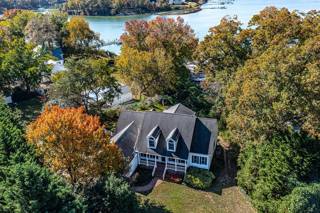 40 & 50 Cedardale Lane