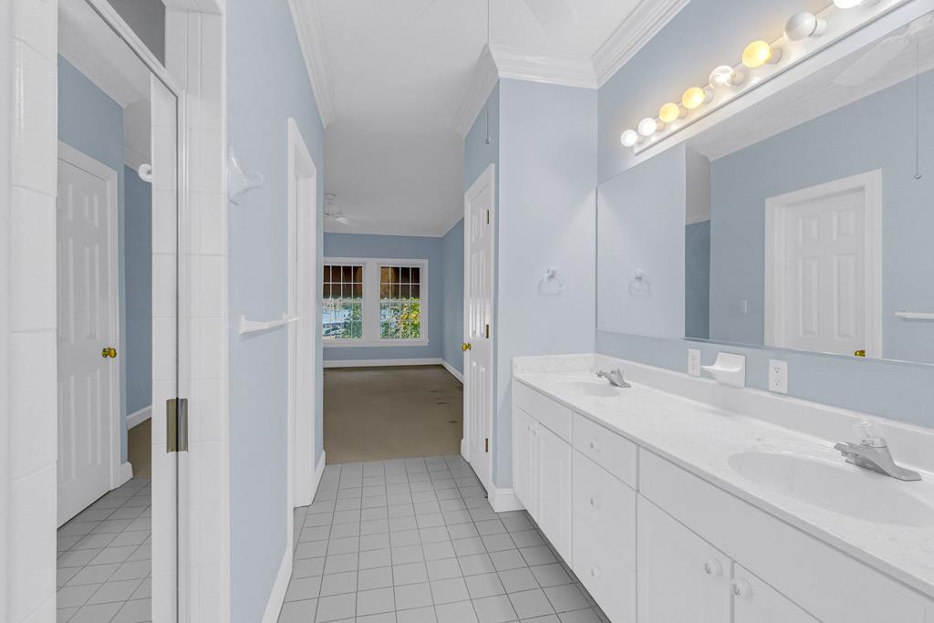 40 & 50 Cedardale Lane