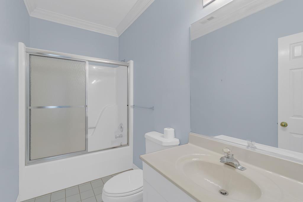 40 & 50 Cedardale Lane