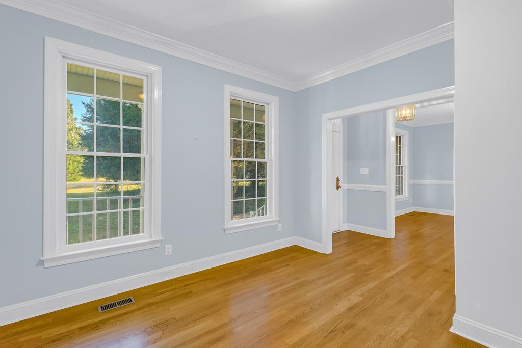 40 & 50 Cedardale Lane