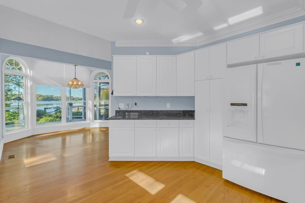 40 & 50 Cedardale Lane