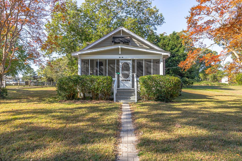 40 & 50 Cedardale Lane