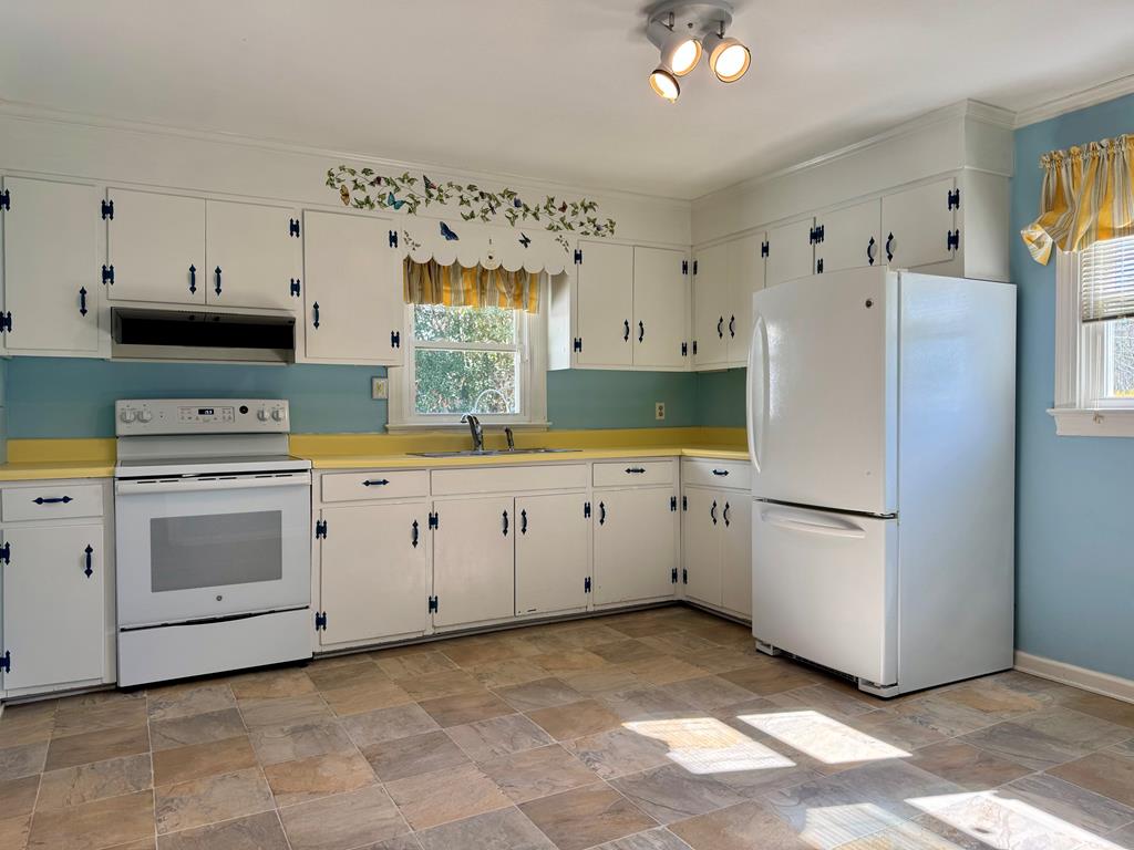 182 King Carter Drive