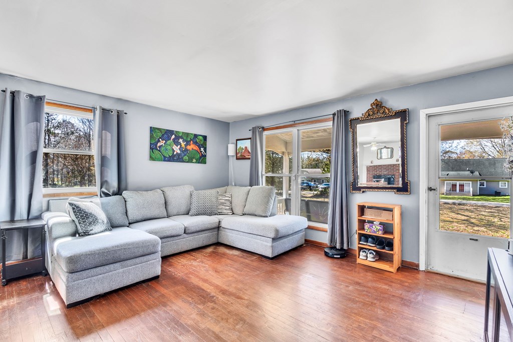 101 Norris Rd
