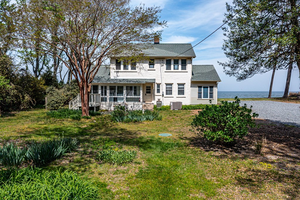 207 Cabell Lane