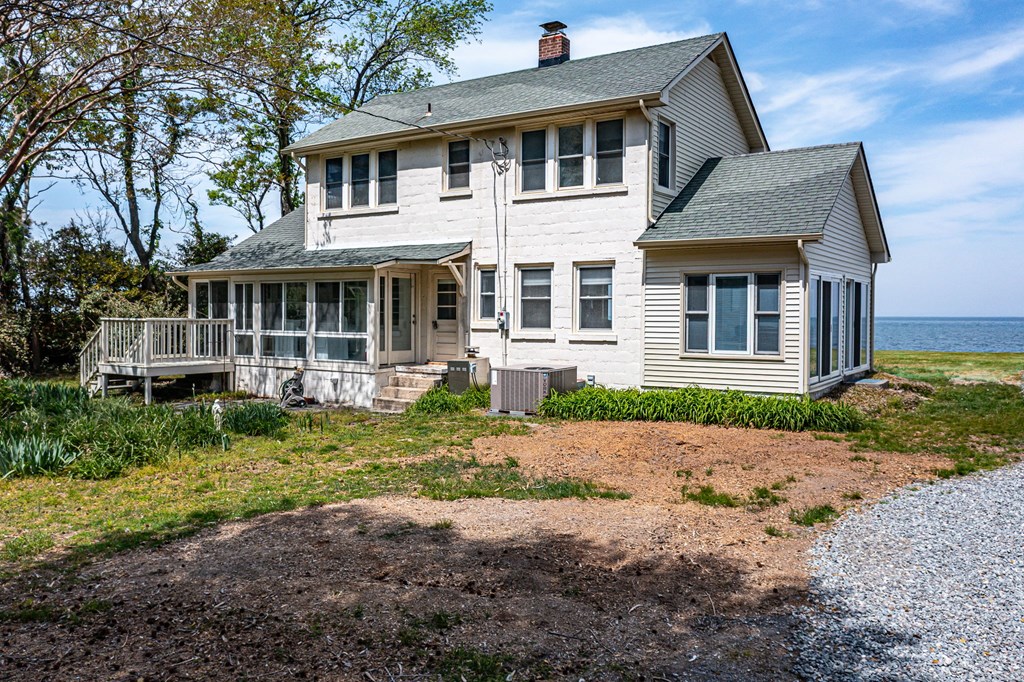 207 Cabell Lane