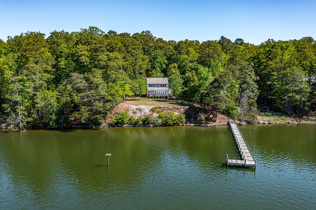 1121 Browns Lane