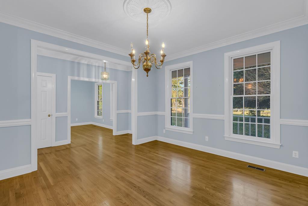 50 Cedardale Lane