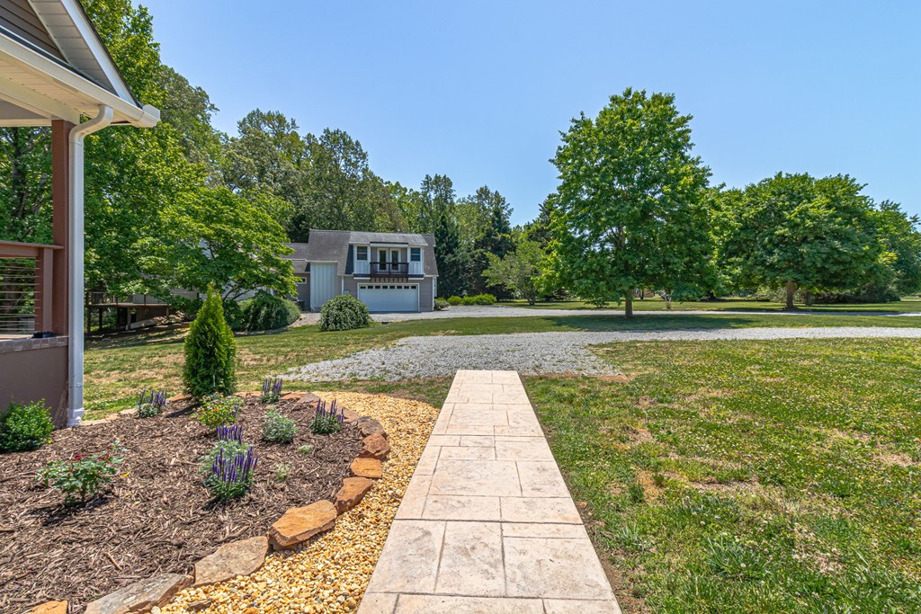 1198 Coan Harbour Drive
