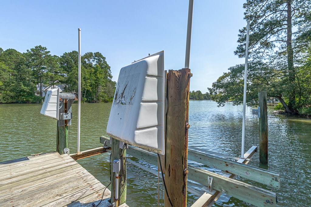 105 Emerald Cove Road