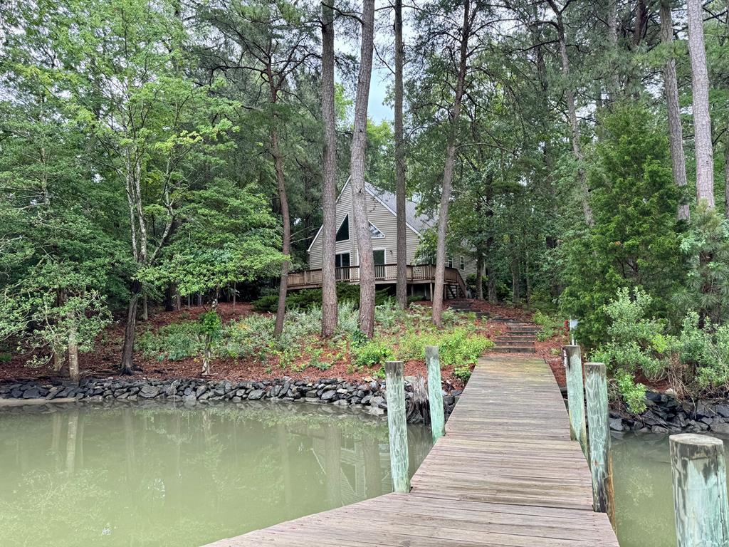 105 Emerald Cove Road