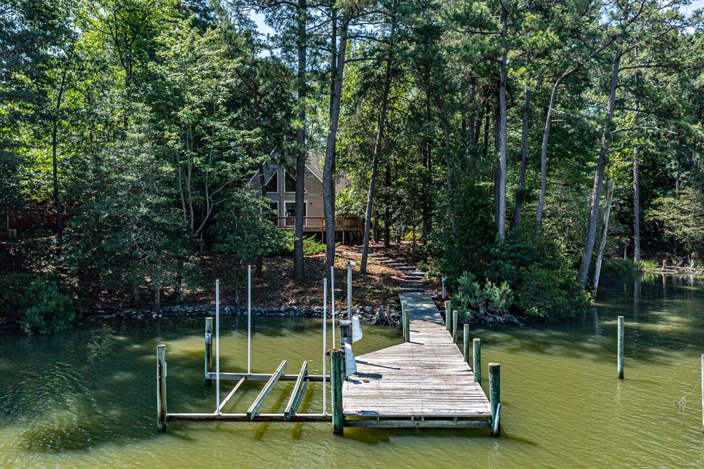 105 Emerald Cove Road