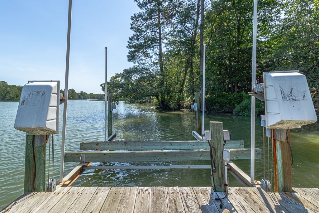 105 Emerald Cove Road