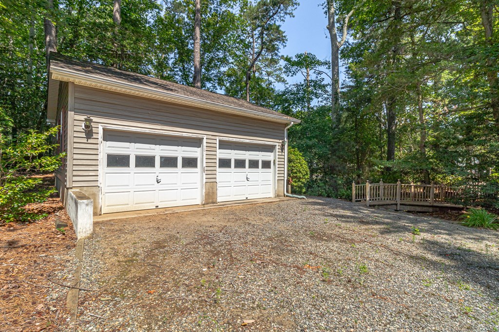 105 Emerald Cove Road
