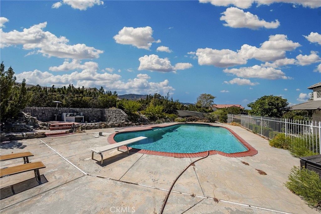 2625 Snow Line Drive