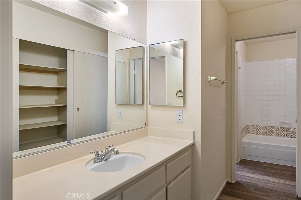 25645 Mont Pointe Unit: 9G