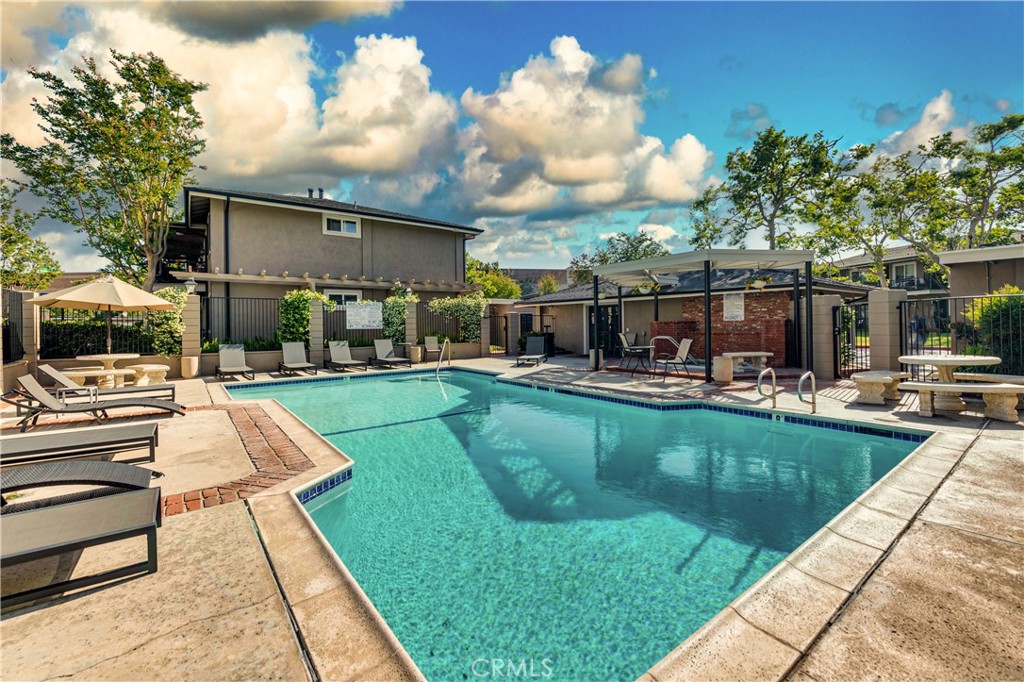 660 South Glassell Street Unit: 30