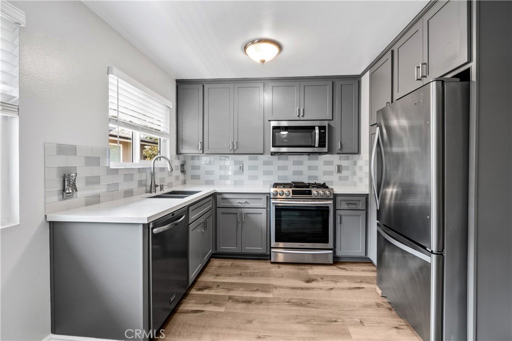 660 S Glassell Street Unit: 30