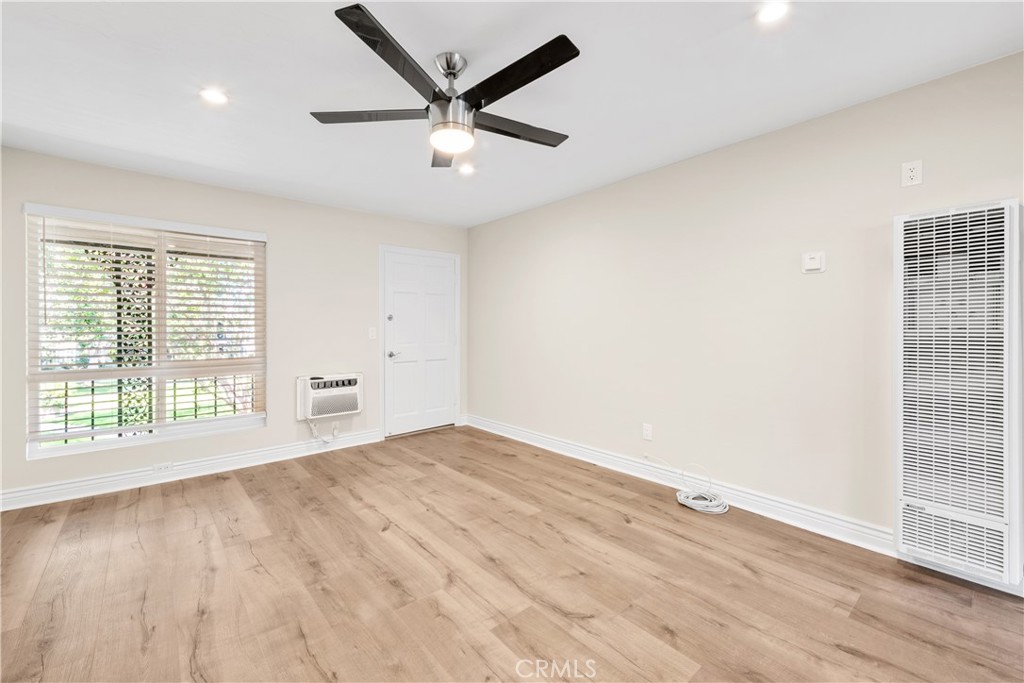 660 S Glassell Street Unit: 30