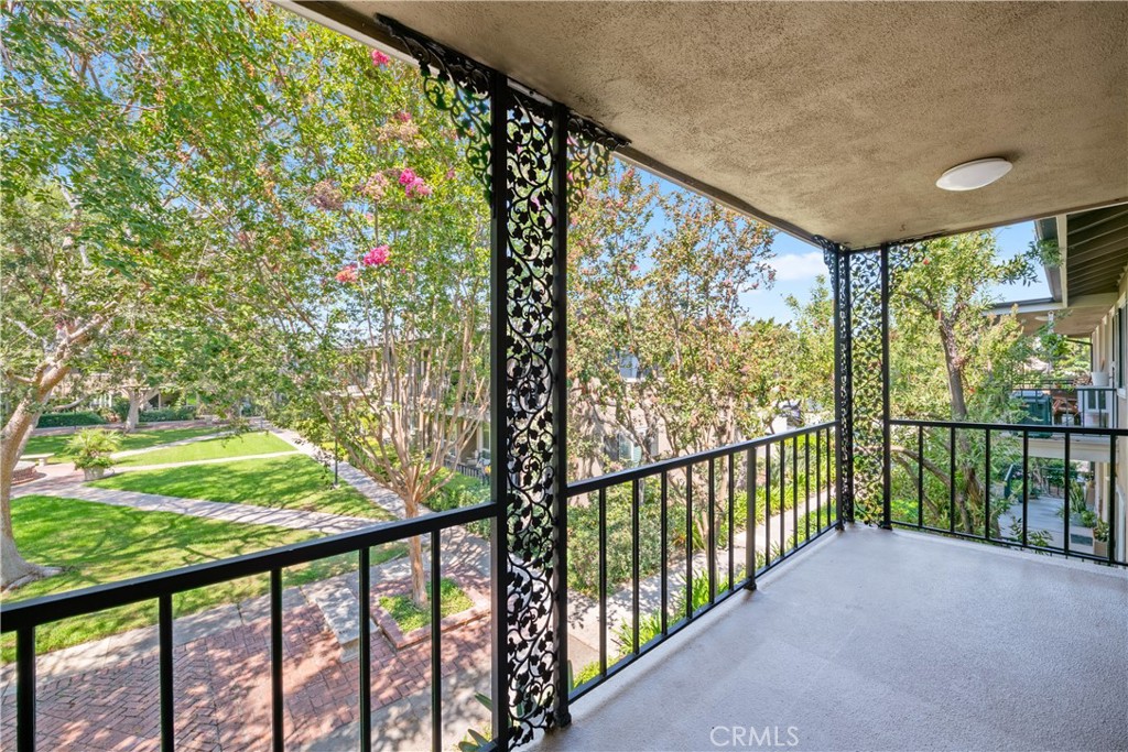 660 S Glassell Street Unit: 30