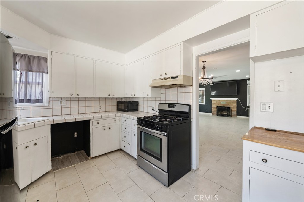 4853 El Molino Avenue