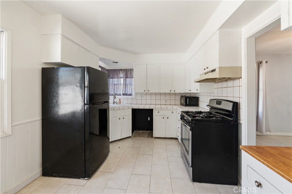 4853 El Molino Avenue