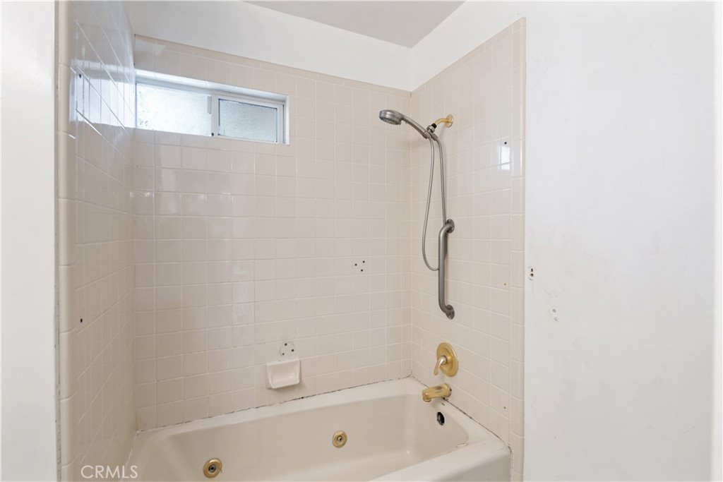 4853 El Molino Avenue