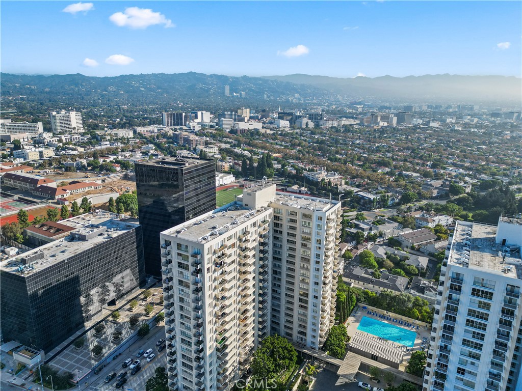 2160 CENTURY PARK E 902