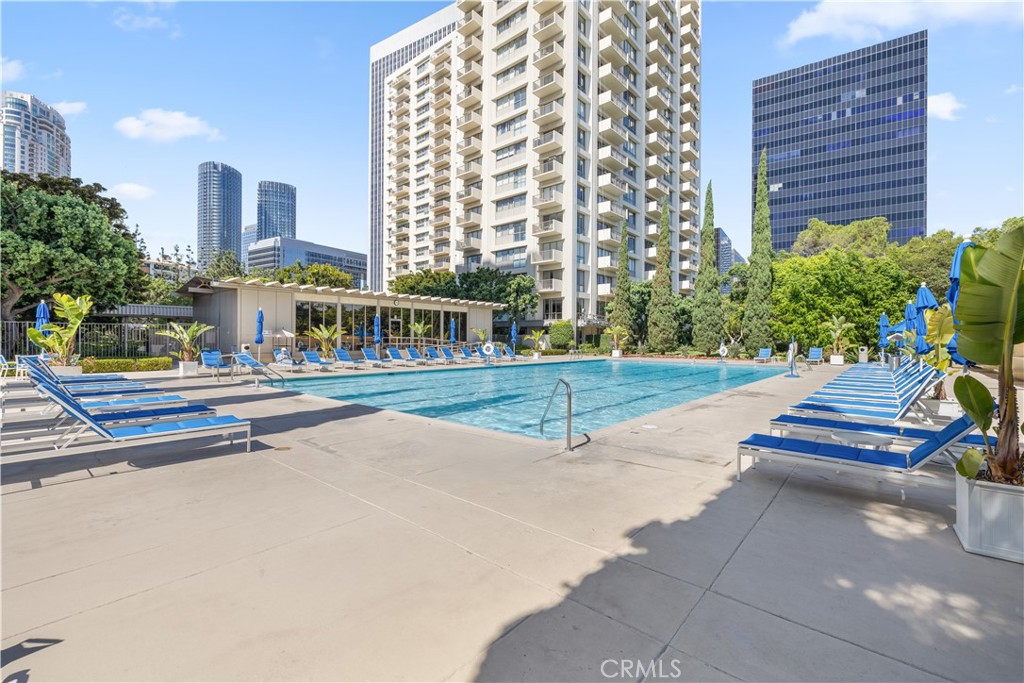 2160 CENTURY PARK E 902