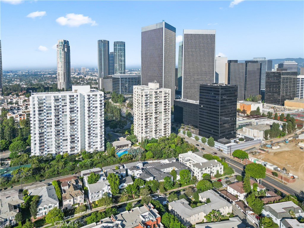 2160 CENTURY PARK E 902