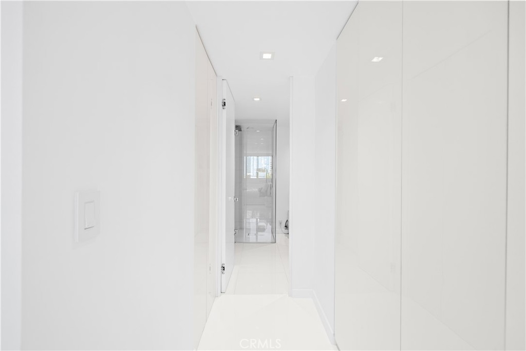 2160 CENTURY PARK E 902