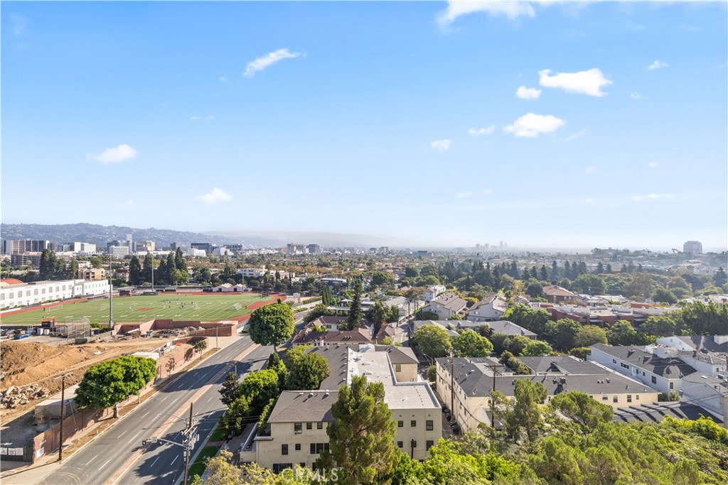 2160 CENTURY PARK E 902